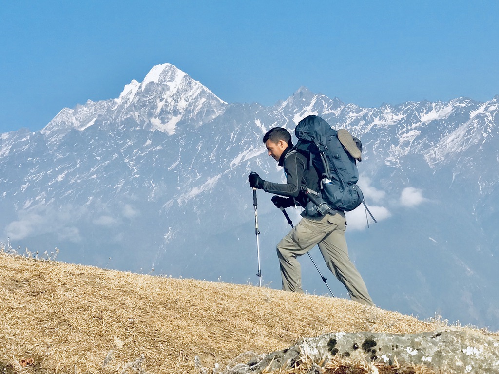 004F8AB4-82F3-41B2-B029-18DB42215398_1_105_c